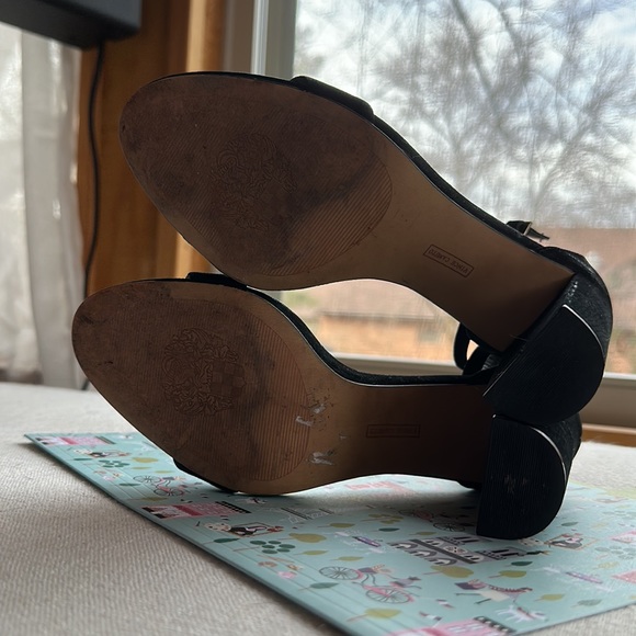 Black strappy heels - Picture 4 of 8